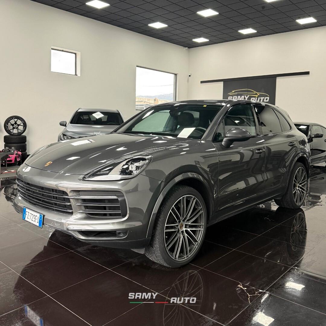 Porsche Cayenne 3.0 V6 tiptronic