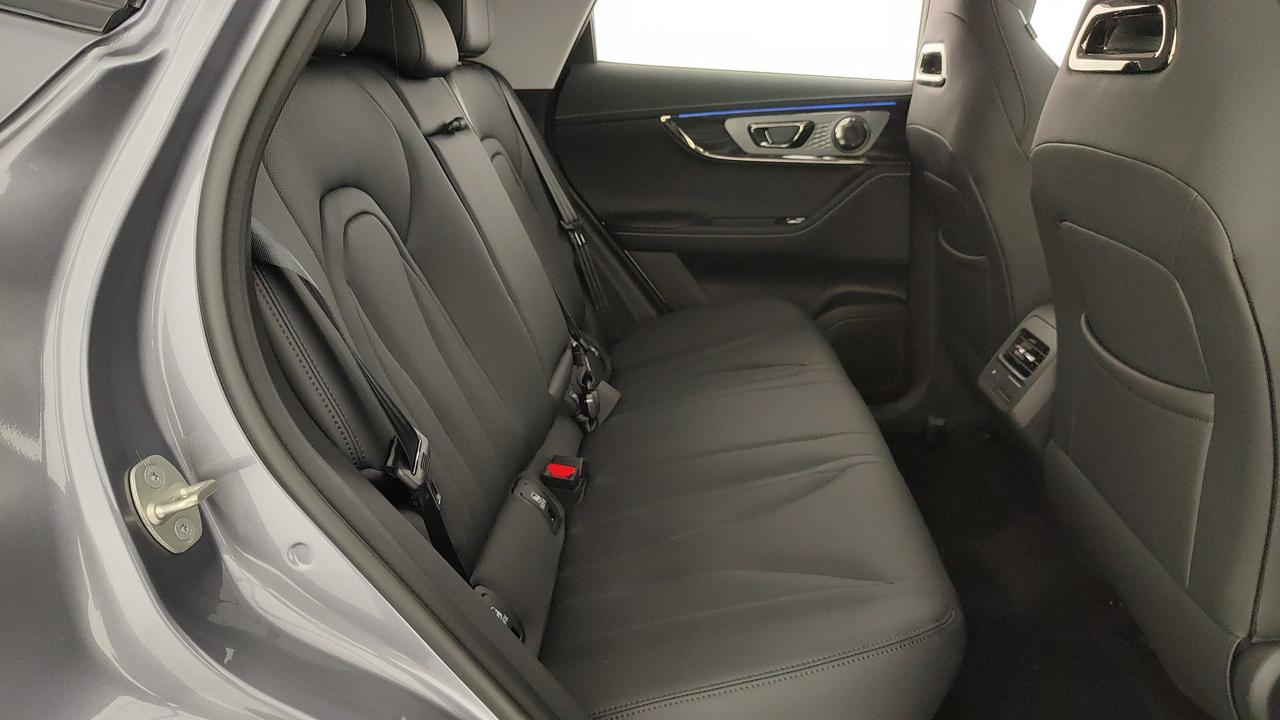 OMODA 1.6 TGDI 7DCT Premium Anniversary