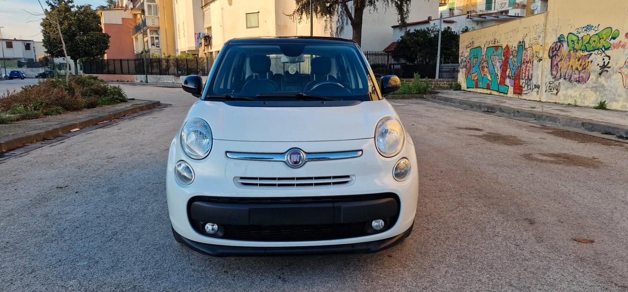 Fiat 500L 1.6 Multijet 120 CV Lounge Panoramic Edition