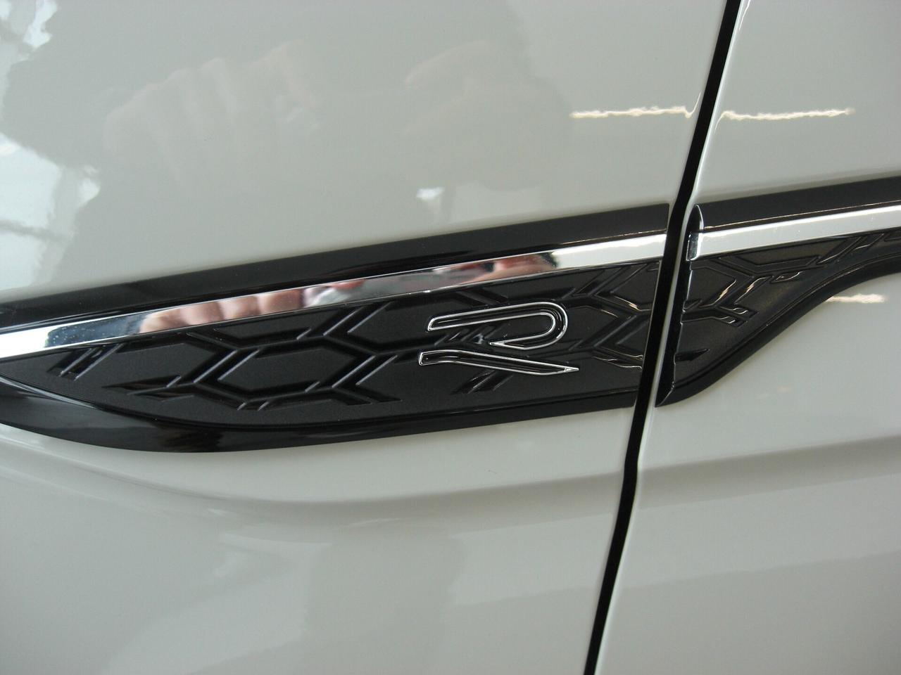 Volkswagen Taigo 1.5 TSI ACT 150 CV DSG R-Line