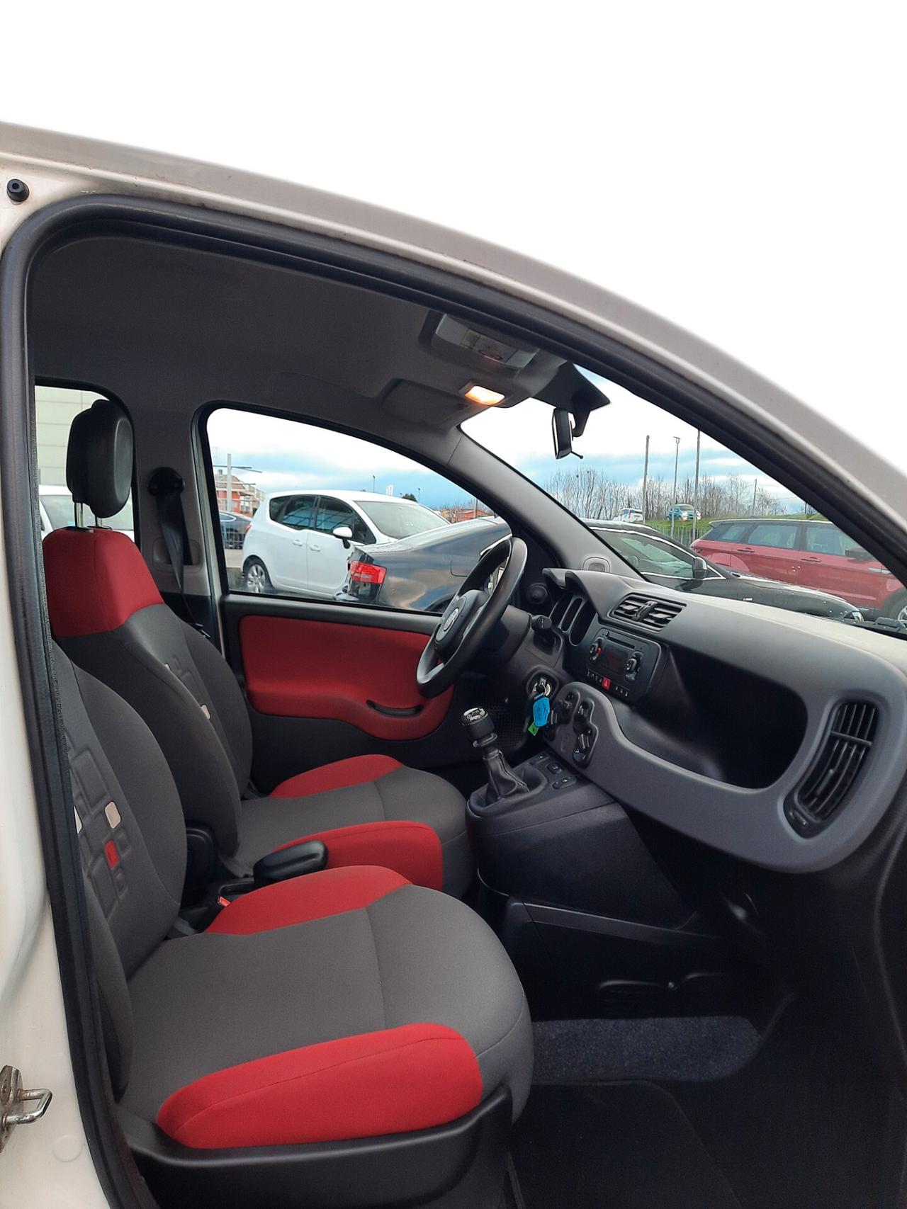 Fiat Panda 0.9 TwinAir Turbo Natural Power Lounge