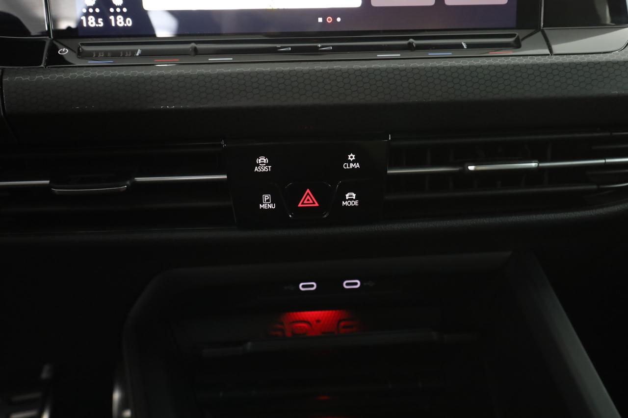 VOLKSWAGEN Golf 8ª serie Golf 2.0 TSI GTI DSG
