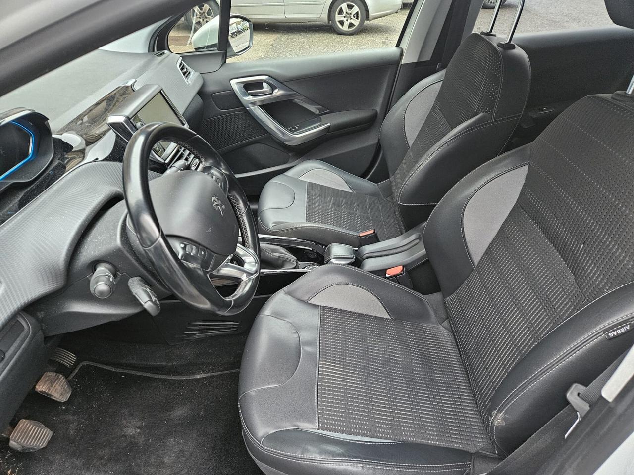 Peugeot 2008 PureTech Turbo 110 S&S Allure