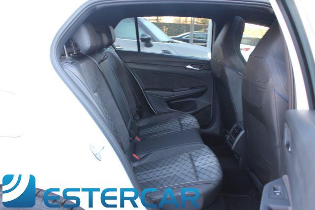 VOLKSWAGEN Golf 8.5 2.0 TDI 150CV DSG R-Line Plus TETTO LED PRONTA