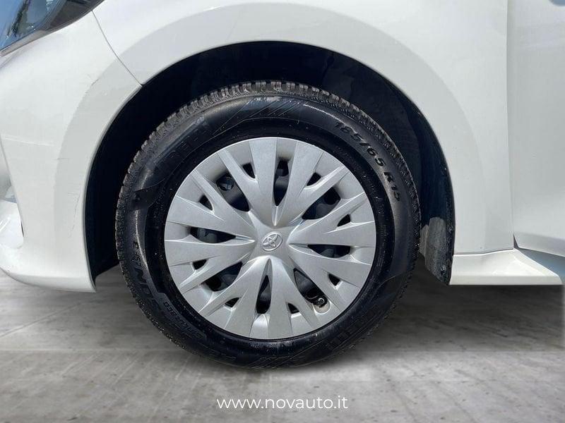 Toyota Yaris Hybrid Active MY24