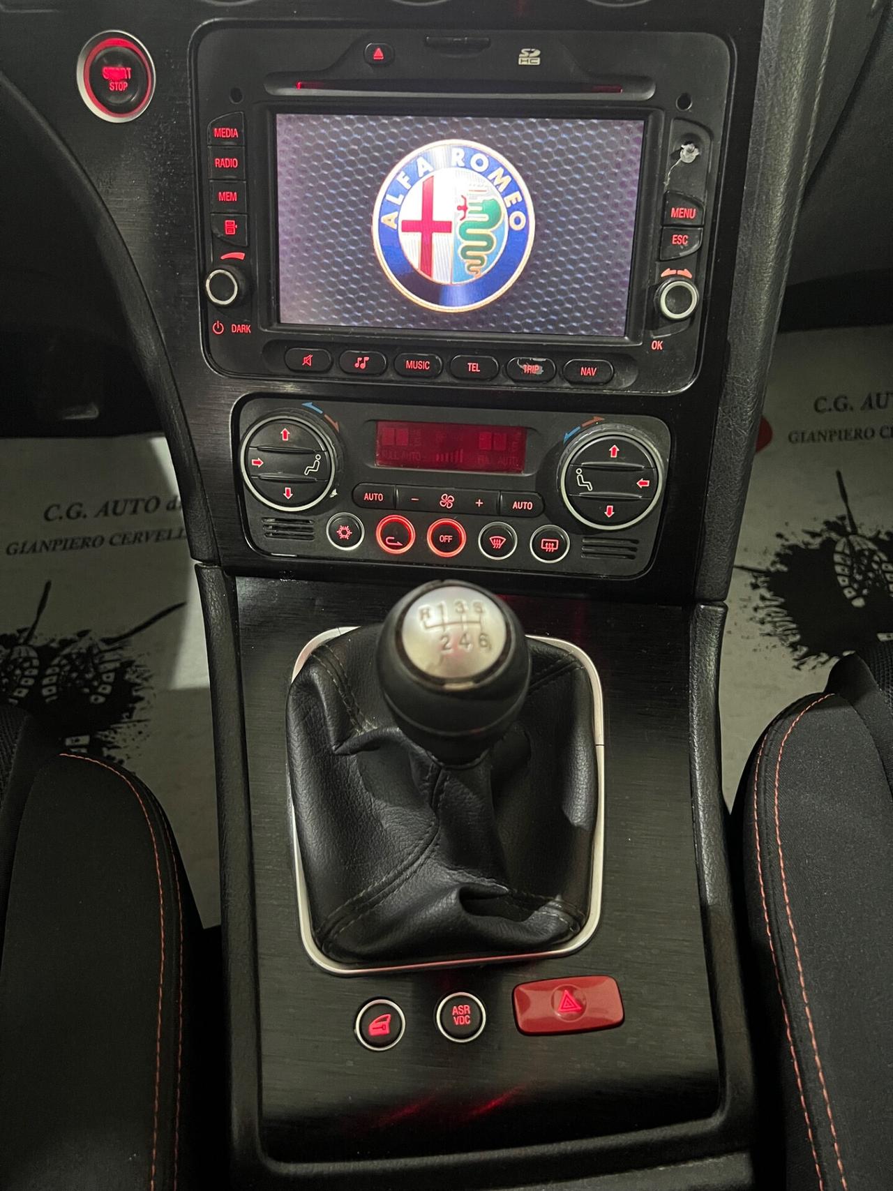 Alfa Romeo 159 2.0 136 CV - DISTINCTIVE - 2011