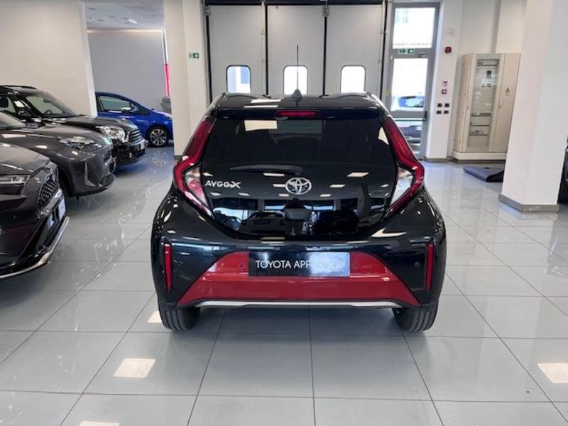 Toyota Aygo X 1.0B (72 CV) Lounge S-CVT