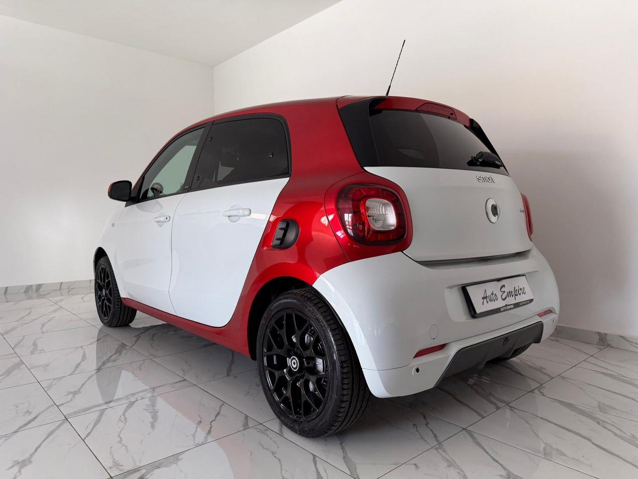 SMART FORFOUR PRIME ALLESTIMENTO BRABUS