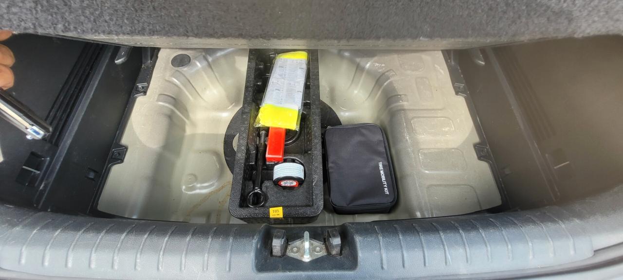 Kia Stonic 1.2 NEOPATENTATA UNICO PROP