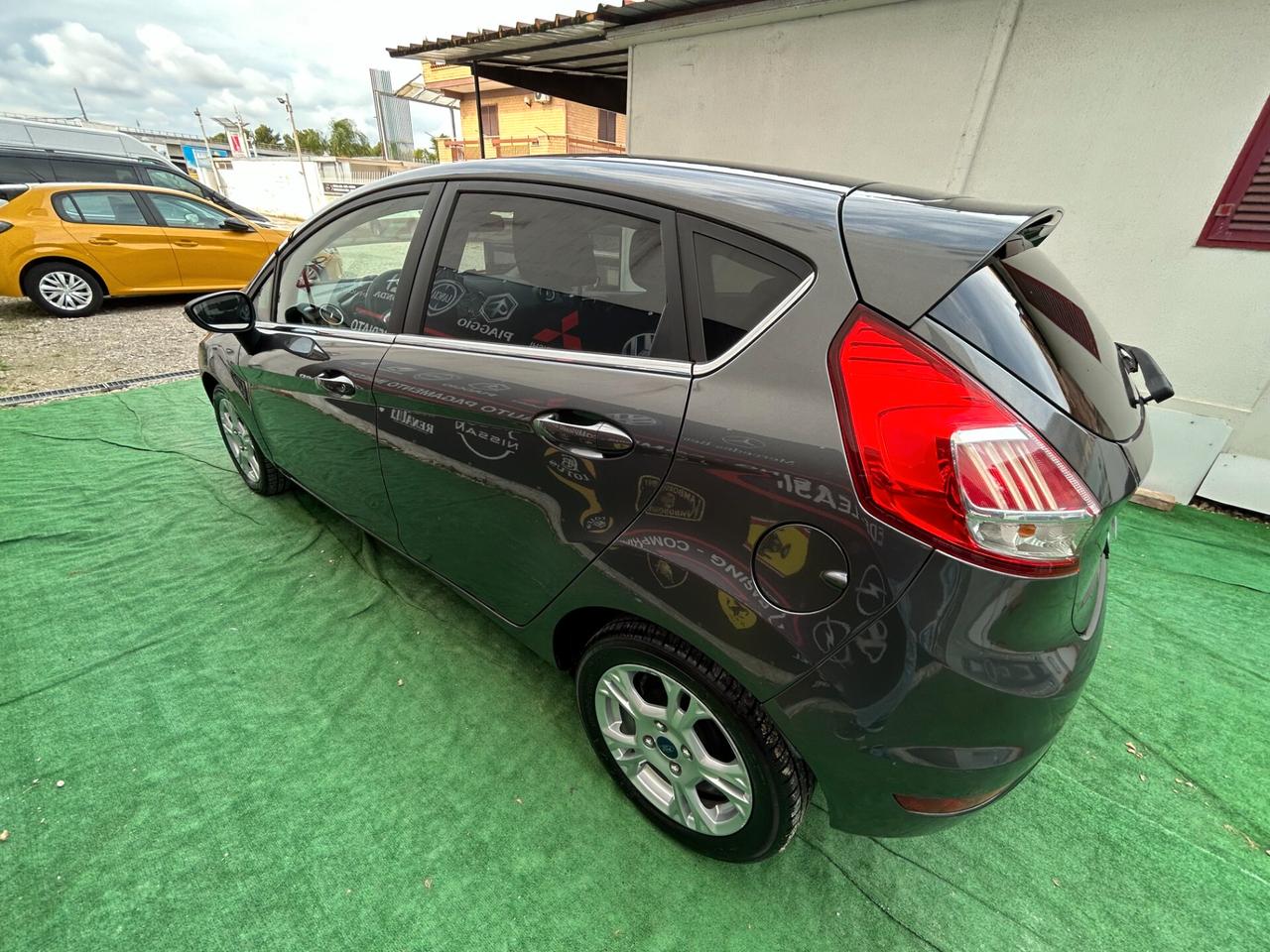 Ford Fiesta 2017 1.4 GPL Titanium FULL LEGGI TUTTO