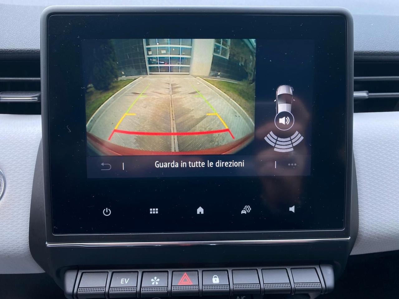 Renault Clio Full Hybrid E-Tech 145 CV 5 porte Techno