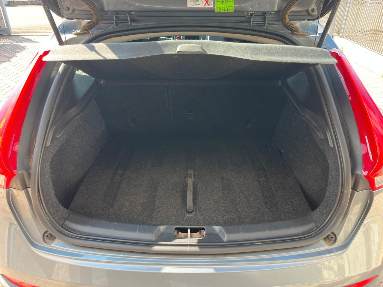 Volvo V40 Cross Country D2 Geartronic GANCIO DI TRAINO