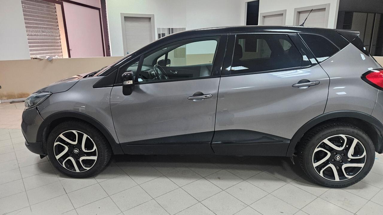 Renault Captur dCi 8V 90 CV EDC Start&Stop Energy Intens