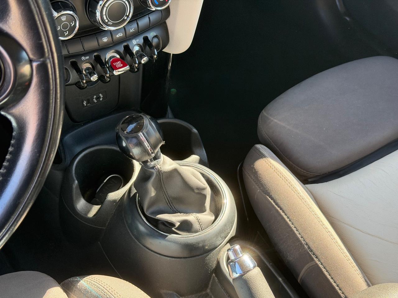 Mini Cooper D IV 2014 1.5 3p