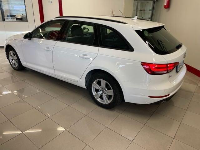 Audi A4 A4 Avant 2.0 TDI 122 CV Business