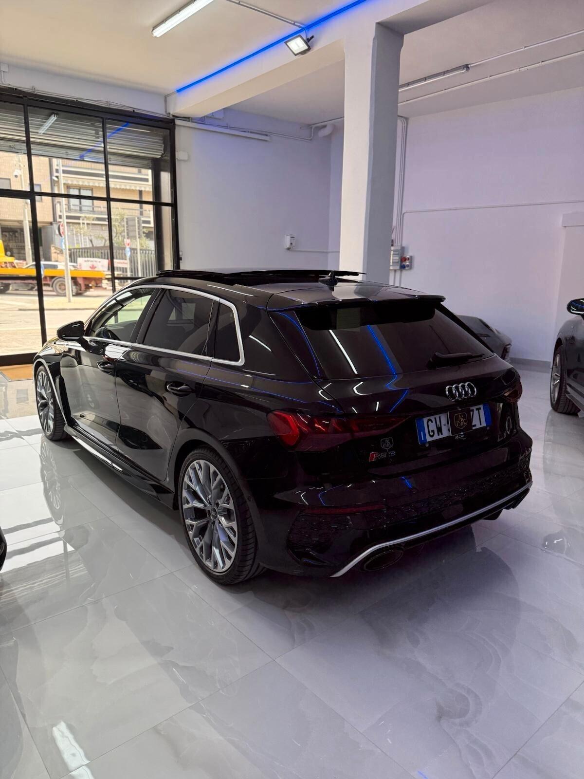 Audi A3 RS 3 SPB TFSI quattro S tronic