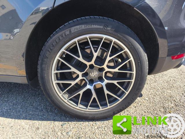 PORSCHE Macan 2.0 T PDK 252CV