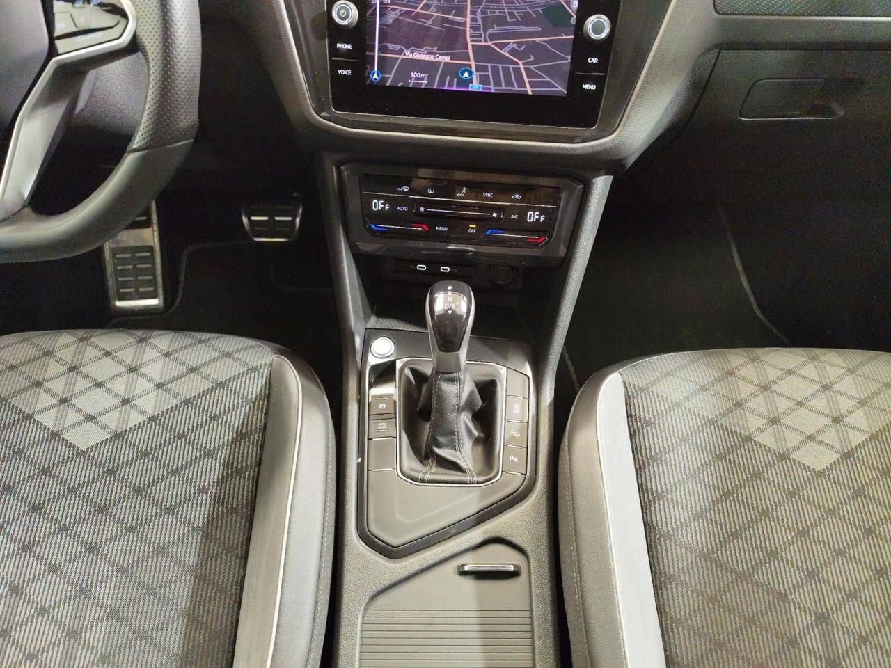 Volkswagen Tiguan 2.0 tdi R-Line 150cv