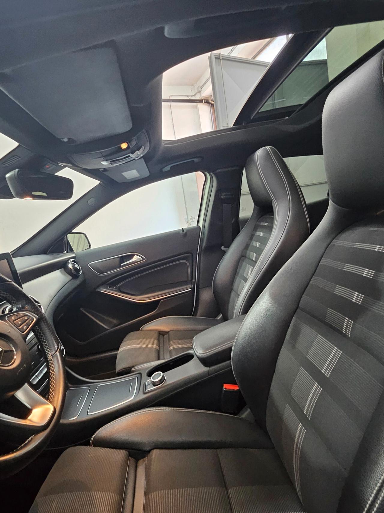Mercedes-benz GLA 220 d Automatic 4Matic Premium