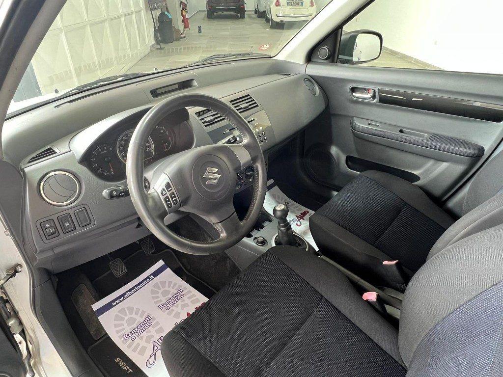 Suzuki Swift 1.3 4x4 5p. GL