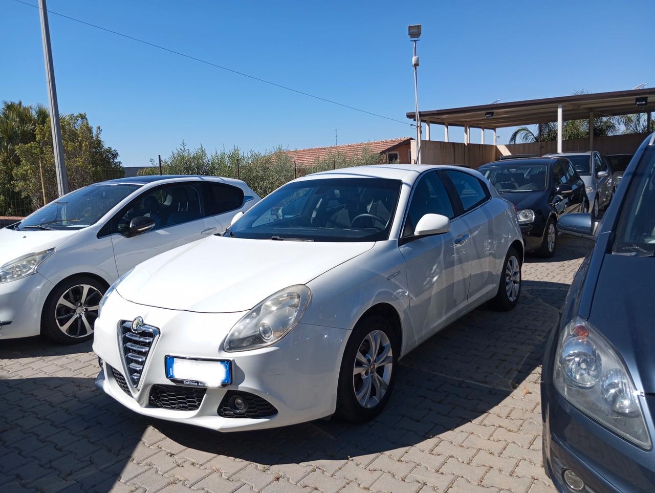 Alfa Romeo Giulietta 1.6 JTDm-2 105 CV Exclusive