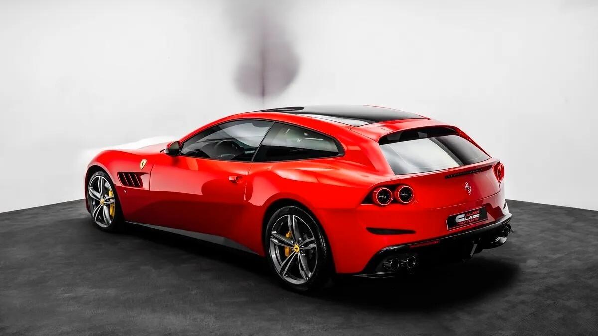 Ferrari GTC4 Lusso LEASING FULL INCLUSIVE - NOLEGGIO LUNGO TERMINE