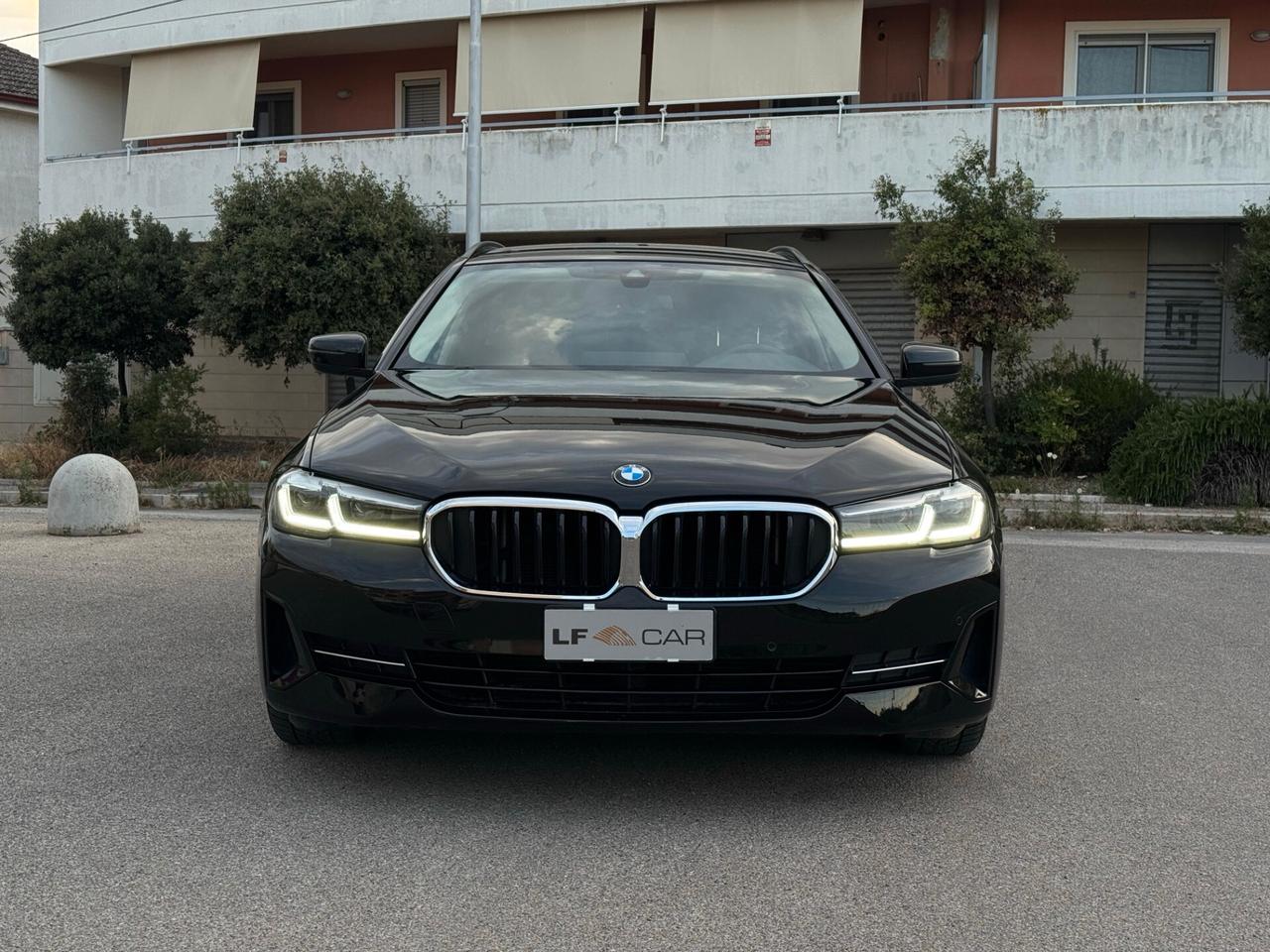 Bmw 520 520d 190 cv Touring Business automatica MHEV