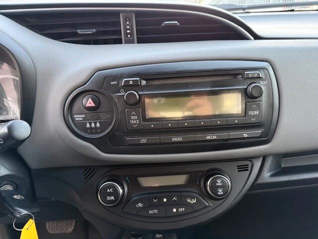 Toyota Yaris 1.5 Hybrid 5 porte Active 2016