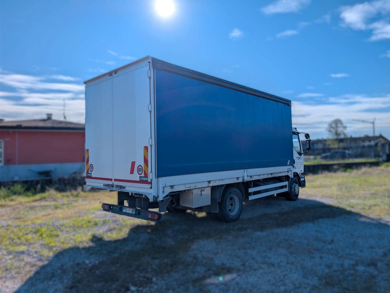 RENAULT MIDLUM