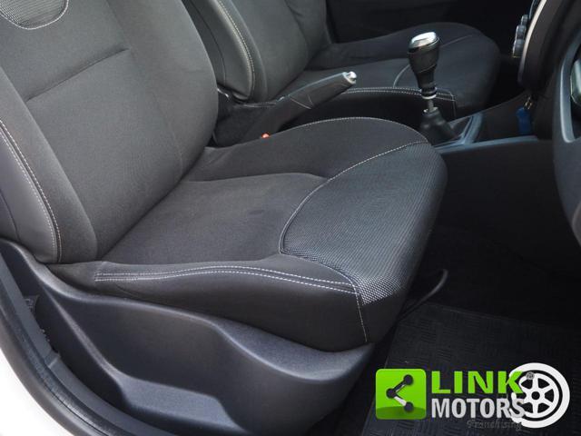 RENAULT Clio dCi 8V 75 CV Start&Stop 5 porte Energy Intens
