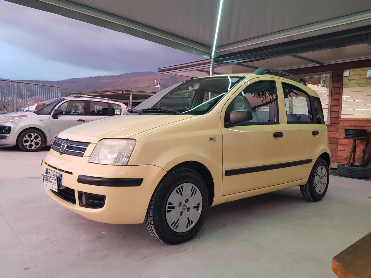 FIAT PANDA ANNO 2009 1.2 BENZINA/GPL 261.000 KM