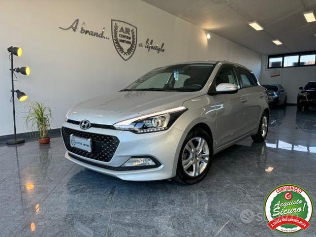 HYUNDAI i20 1.2 84 CV 5 p Econext Pdc Led Cruise