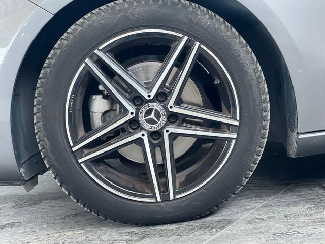 MERCEDES-BENZ A 180 d Automatic Sport