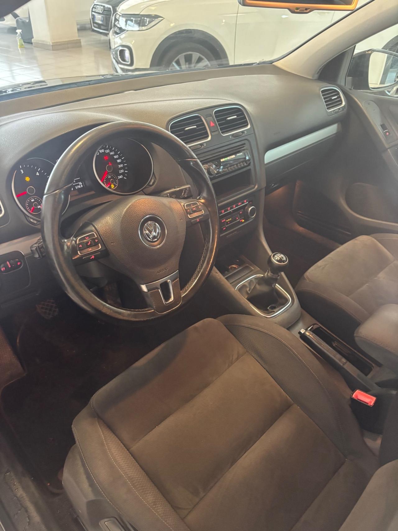 Volkswagen Golf 1.6 TDI DPF 5p. Highline