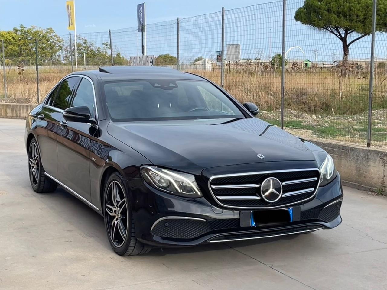 Mercedes-benz E 220 d Auto Premium Plus