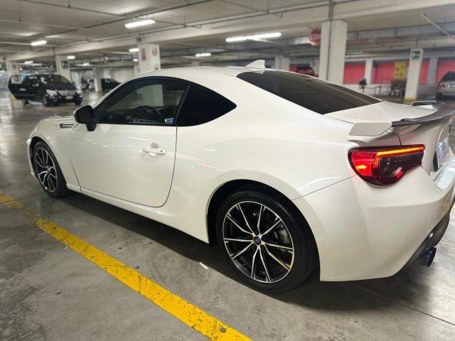 SUBARU BRZ 2.0