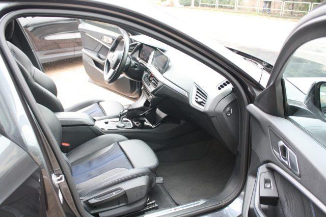 BMW 118 i 5p. Msport