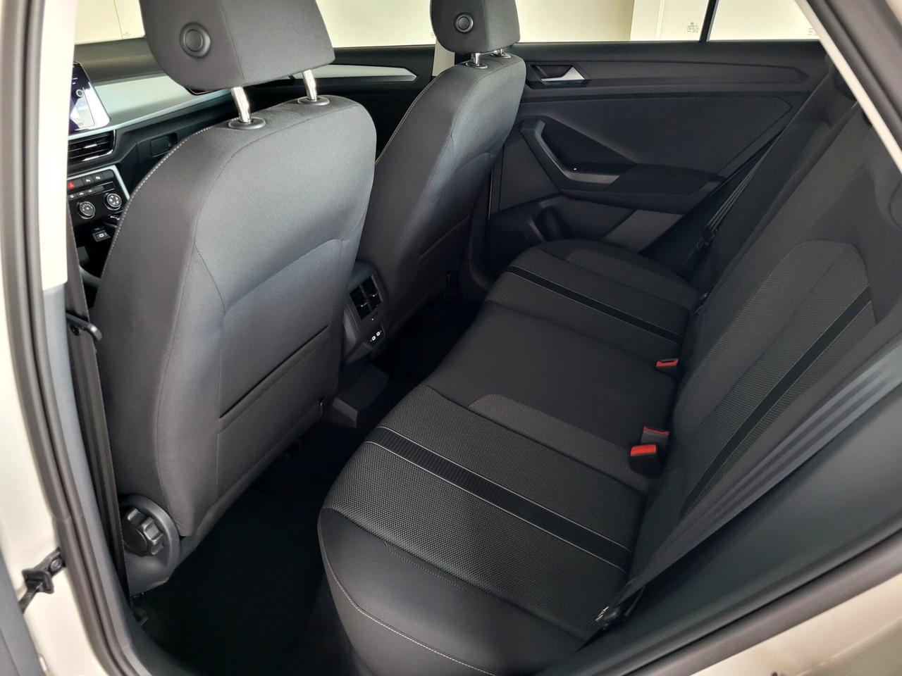 Volkswagen T-Roc 1.5 TFSI DSG 150CV CARPLAY LED ACC COCKPIT