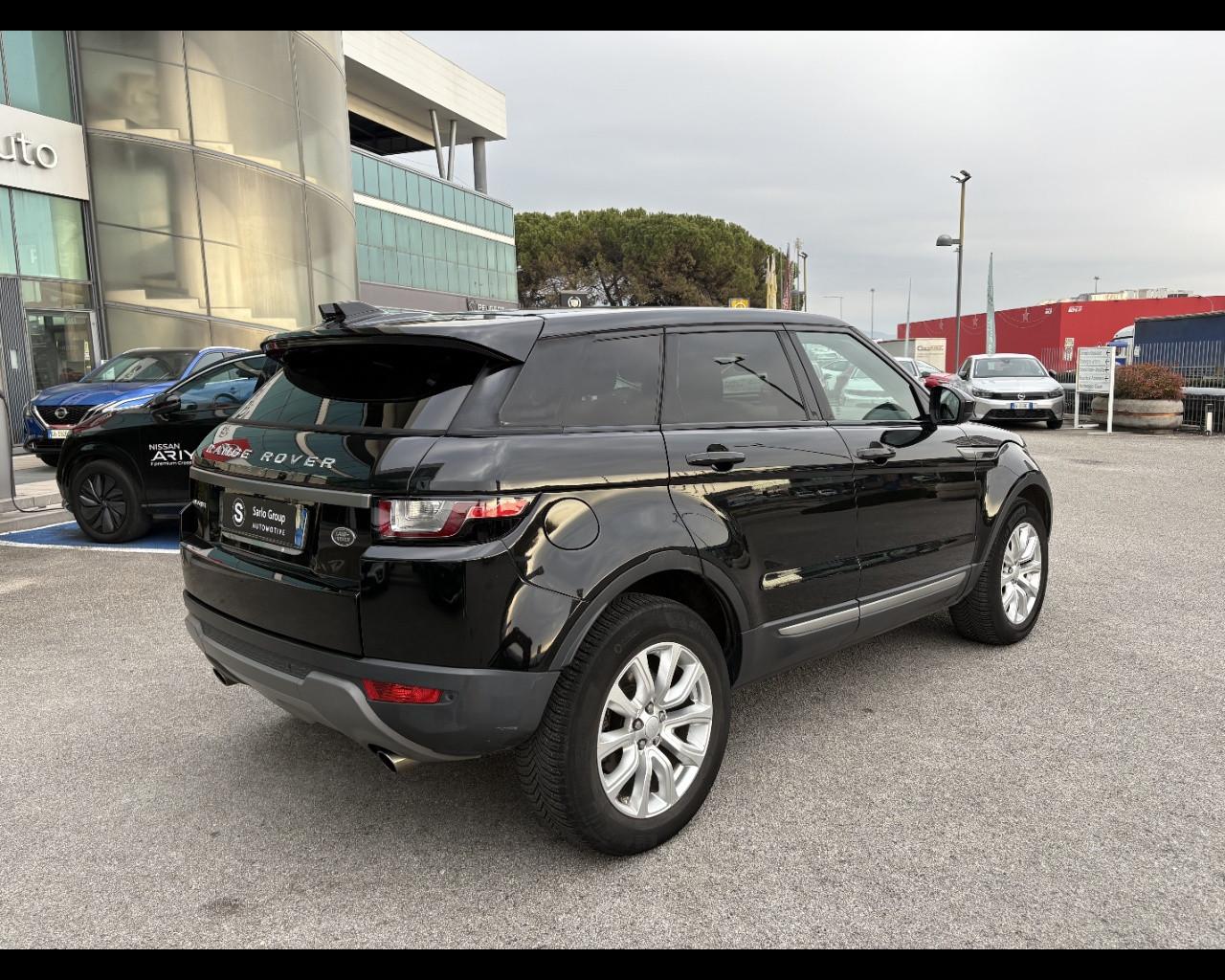 LAND ROVER Range Rover Evoque 2.0 D150 SE Auto