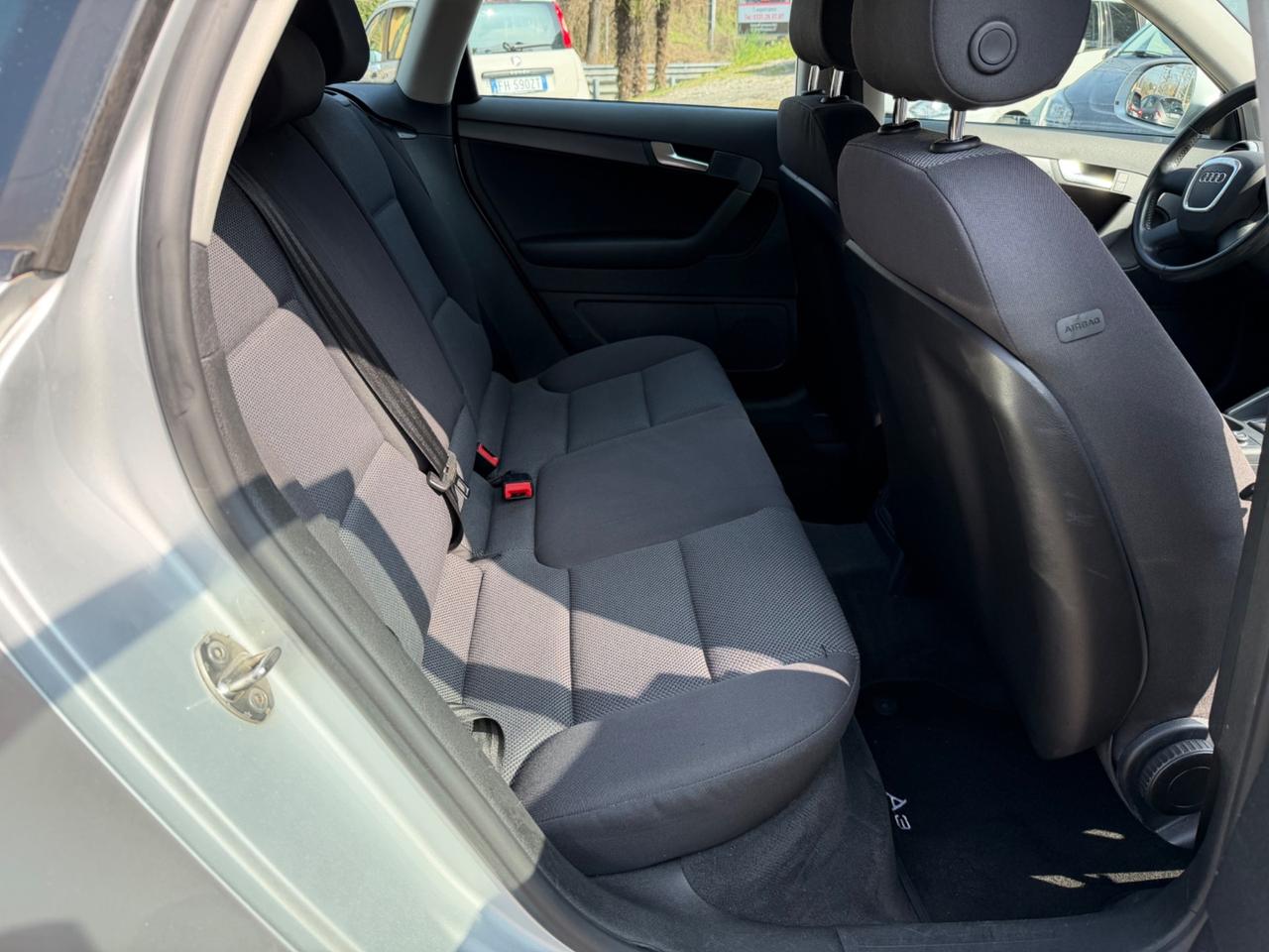 Audi A3 SPB 1.6 BENZINA Attraction