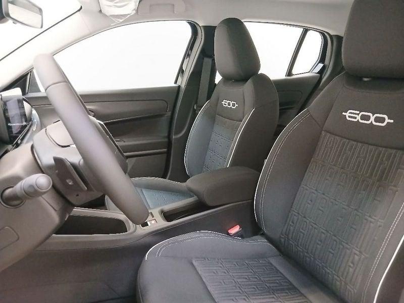 FIAT 600 1.2 hybrid Pop 110cv auto