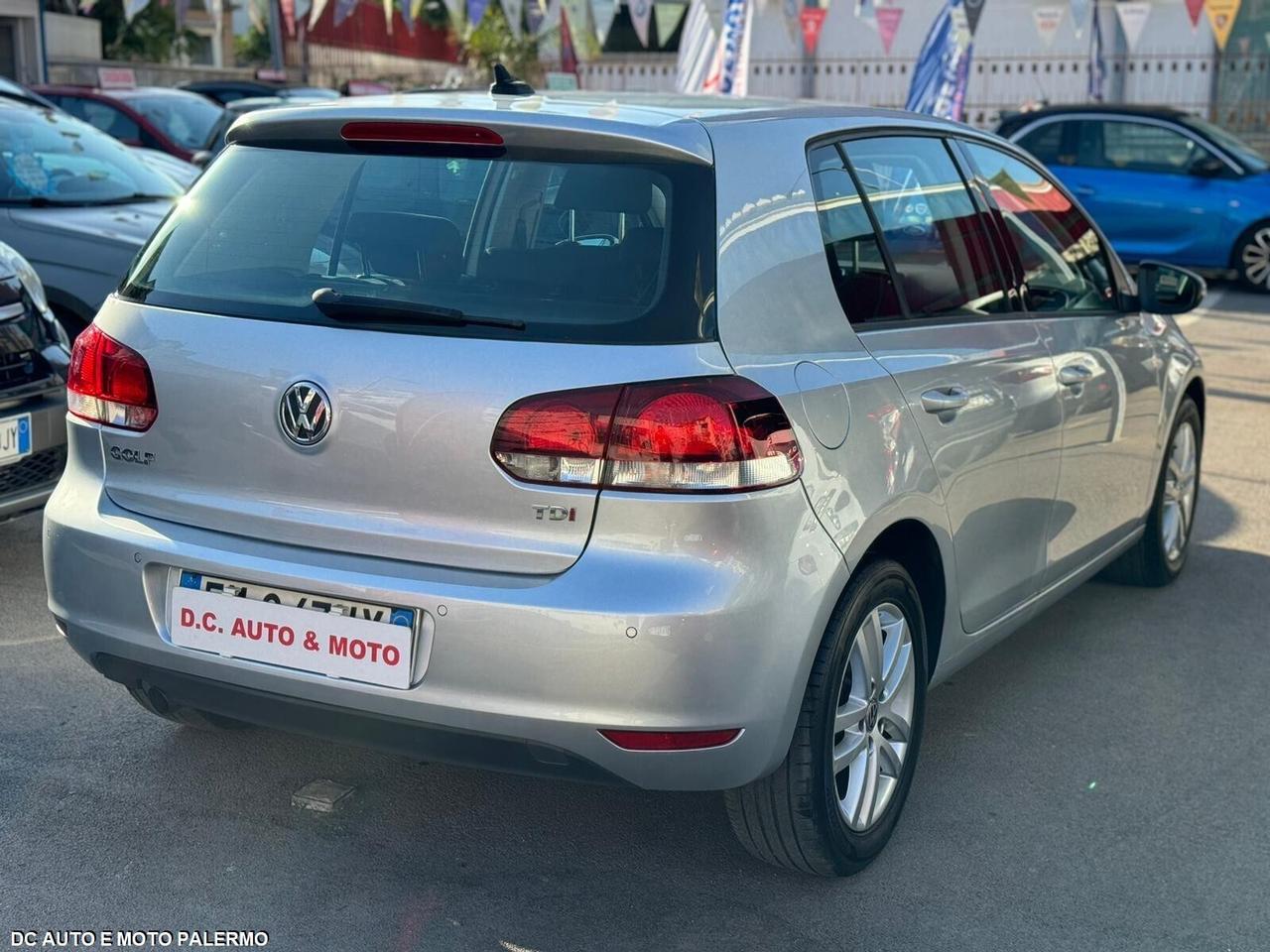 Volkswagen Golf 6 Diesel 1.6 Confortline105CV.2012