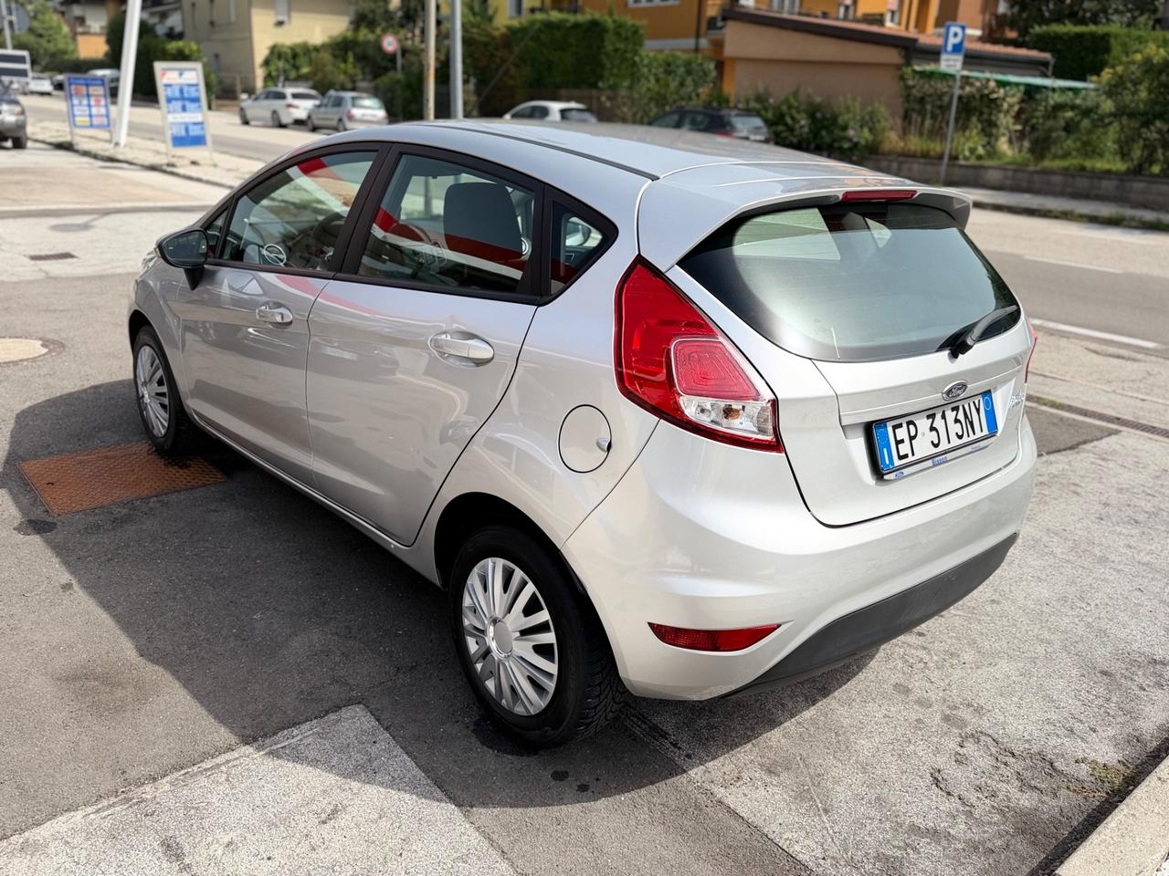 Ford Fiesta 1.4 5p. Bz.- GPL ok neopatentati