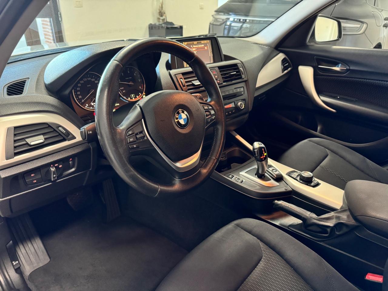 Bmw 116d 5p. Sport AUTOMATIC