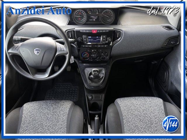 LANCIA Ypsilon 1.0 FireFly 70 Cv Hybrid Silver