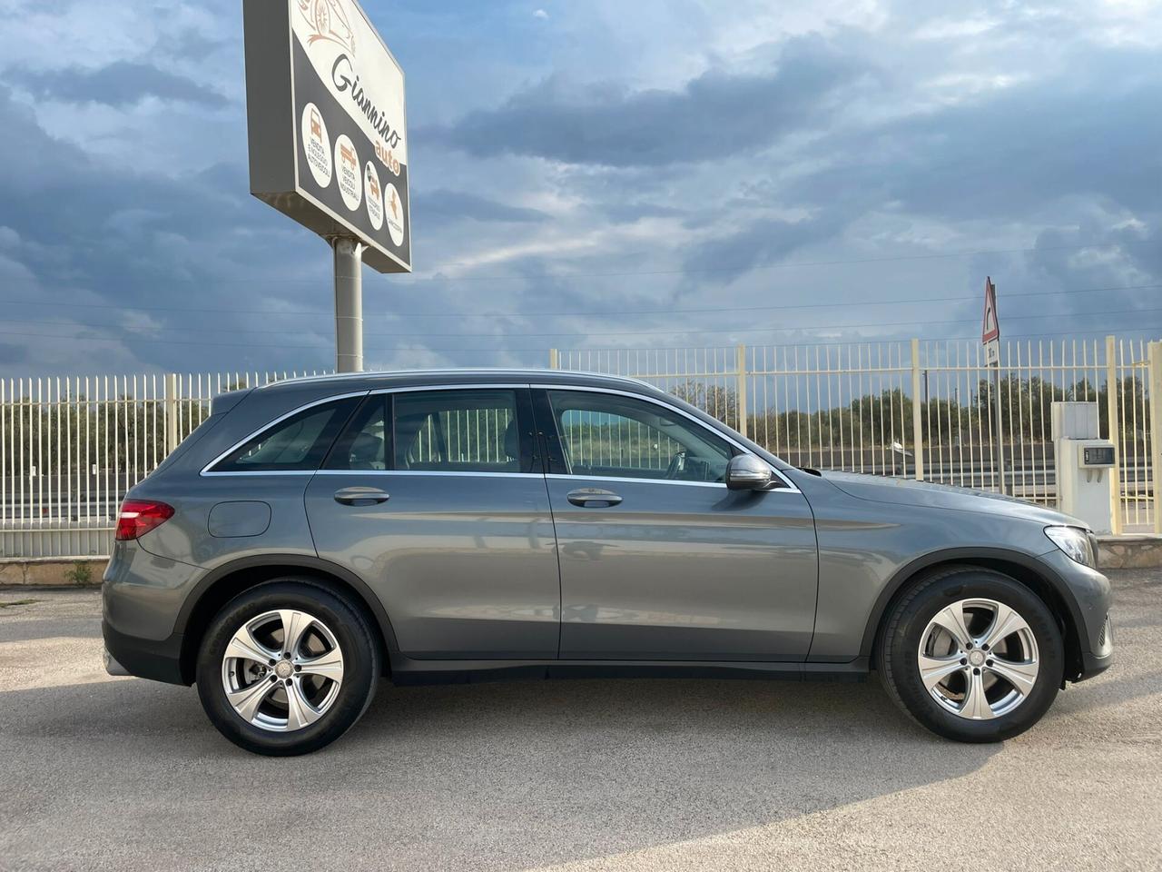 MERCEDES BENZ GLC 220 GLC 220 d 4Matic Executive