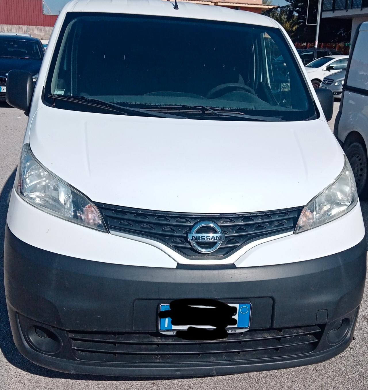 Nissan Nv 200 doppia porta giugno 2018