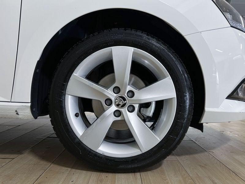 Skoda Fabia Fabia 1.0 MPI 75 CV Design Edition