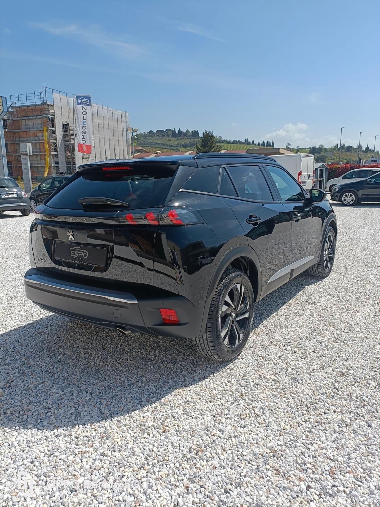 Peugeot 2008 BlueHDi 130 S&S EAT8 Allure