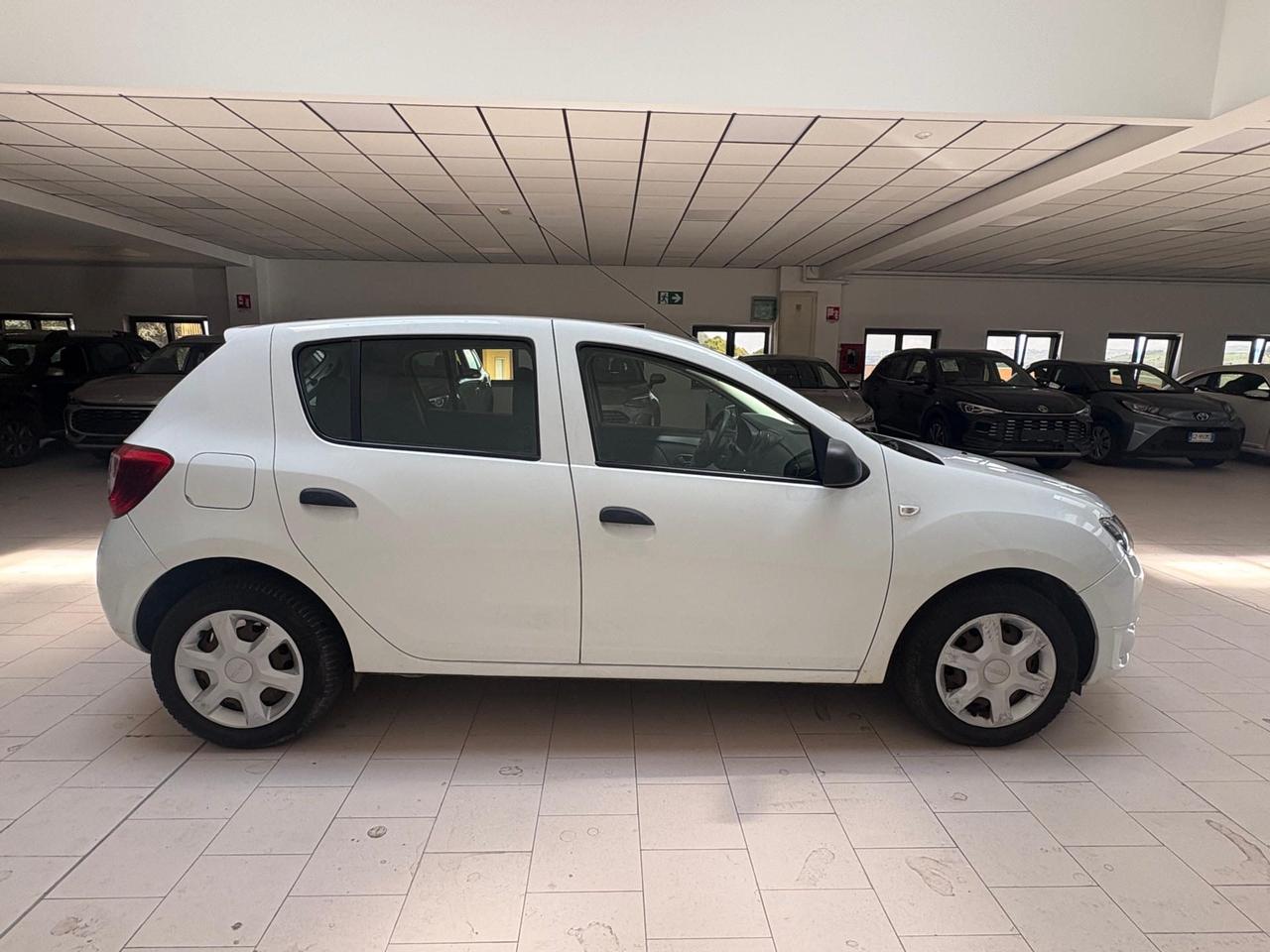 Dacia Sandero 1.2 Ambiance Gpl 75cv